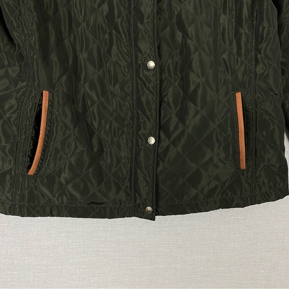 Tabi Green Utility Jacket Quilted Design and Stand-Up Collar - Picture 6 of 11